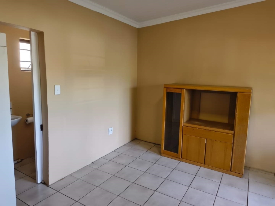 To Let 2 Bedroom Property for Rent in Joostenbergvlakte Western Cape